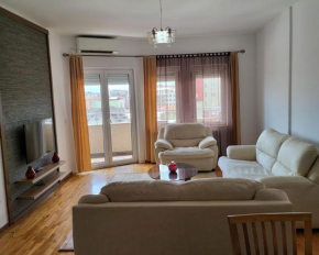 Modern Apartment - Semitronix Hotel